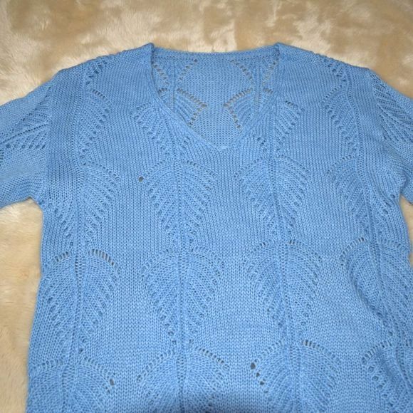 Women’s Light Blue Open Knit Sweater Size Small V Neck Lightweight Sheer - Picture 12 of 12